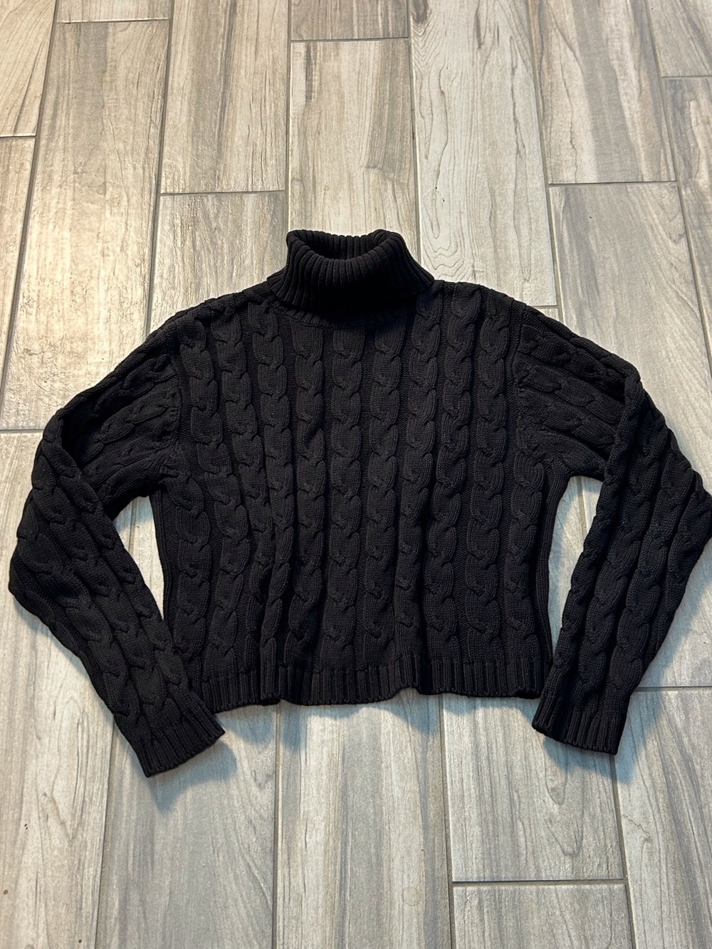 Black Turtleneck Cable Knit Sweater M Boxy Crop Academia Preppy Classic Cotton